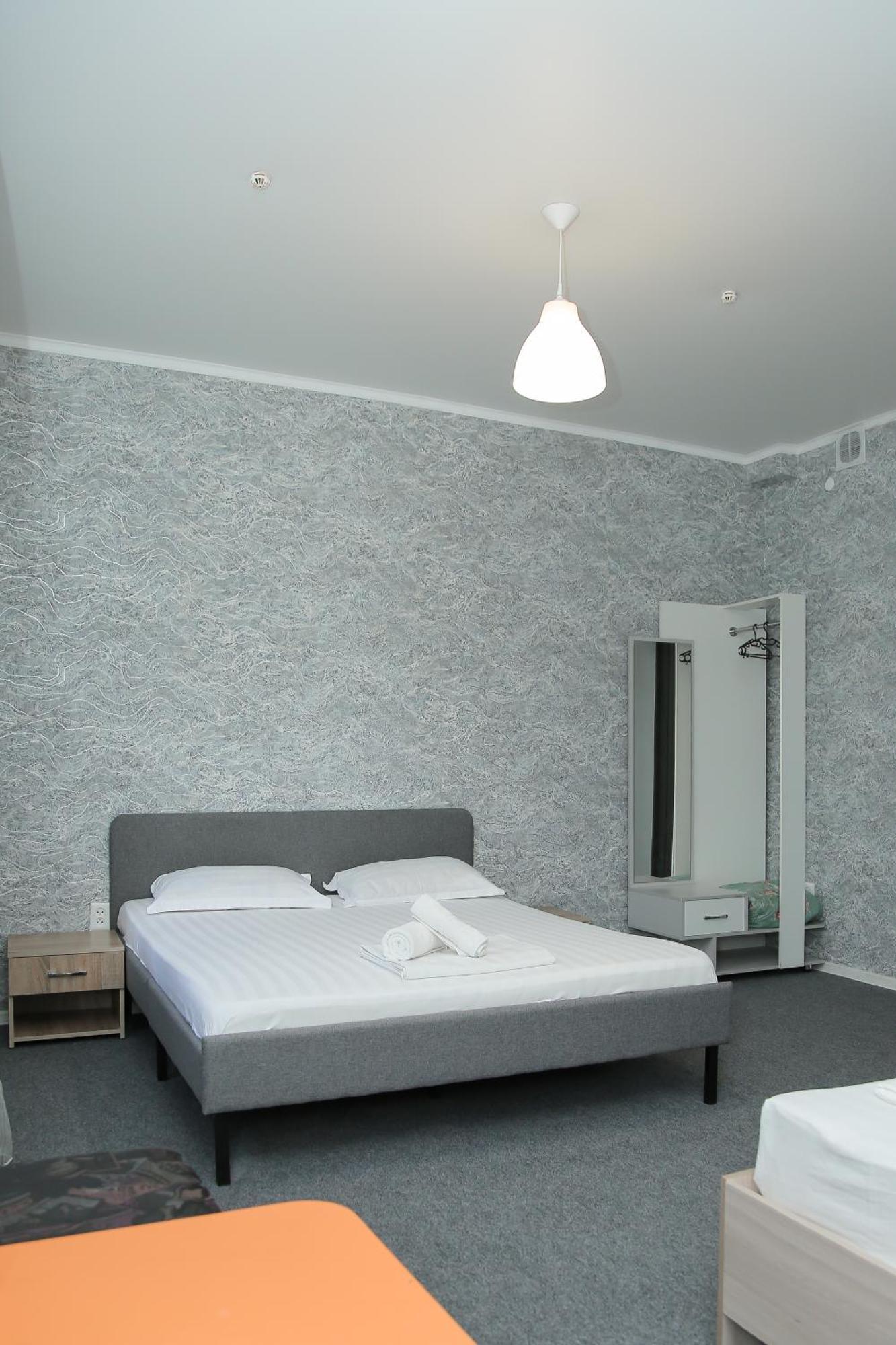 Hotel Fresh Aqtöbe Exteriör bild